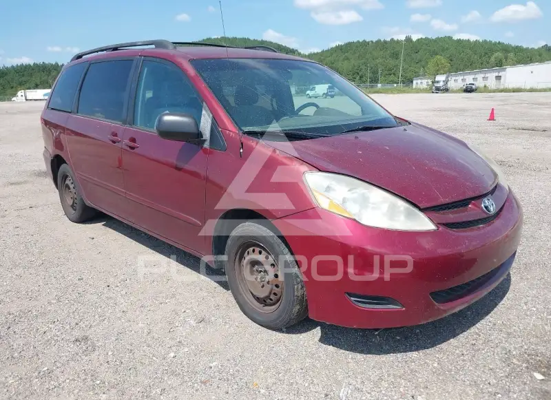 2008 Toyota SIENNA photo