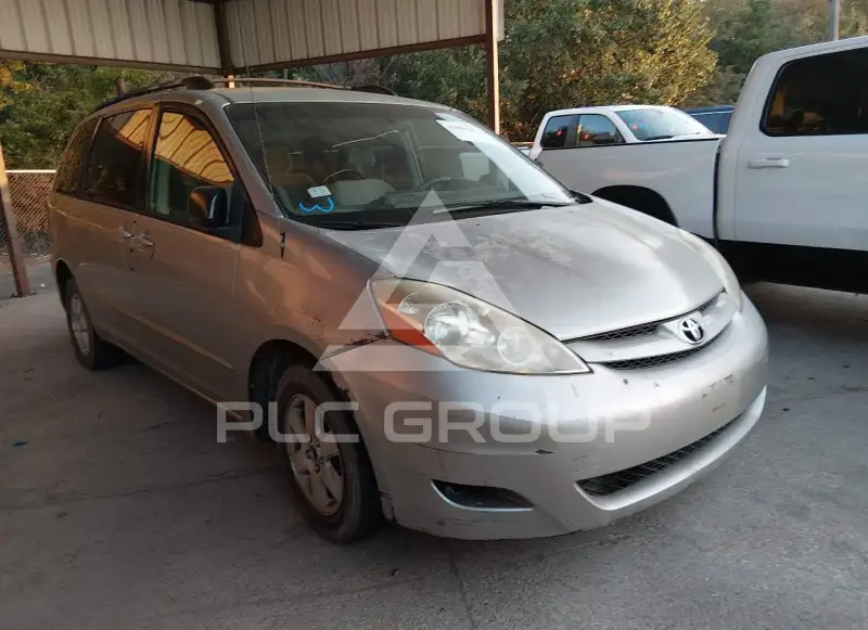 2008 Toyota SIENNA фото