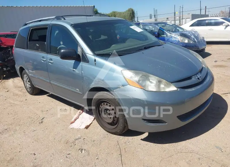 2008 Toyota SIENNA photo