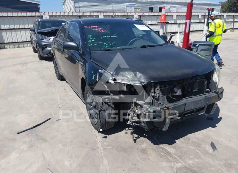 2008 Toyota CAMRY фото