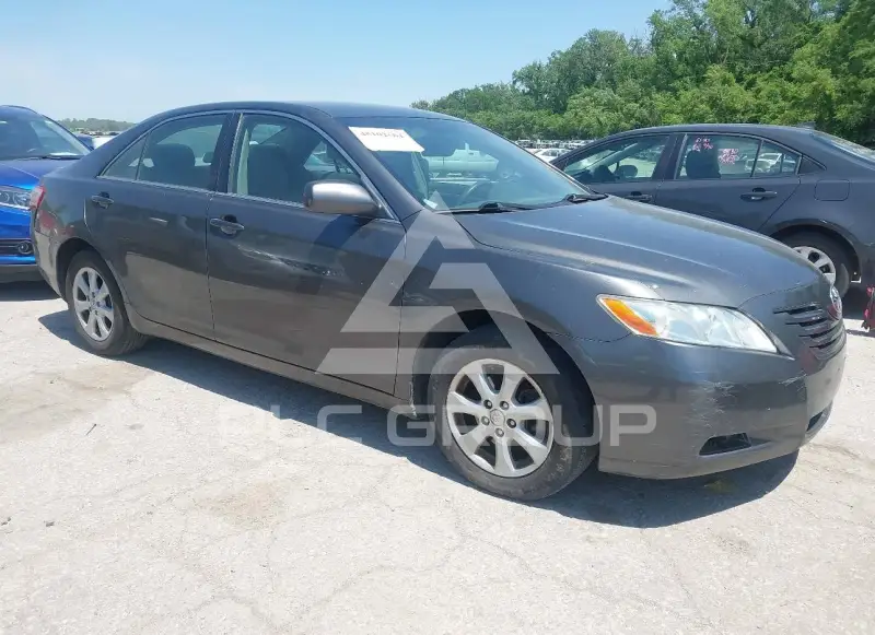 2008 Toyota CAMRY фото