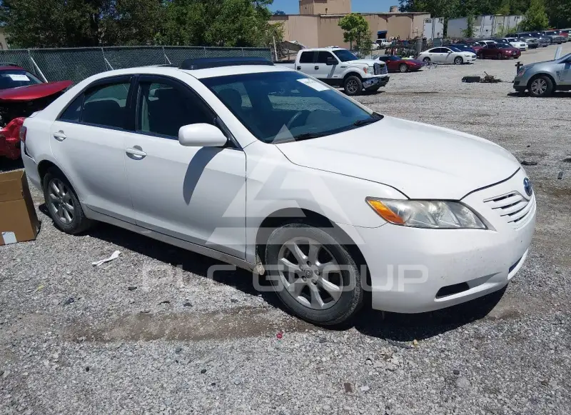 2008 Toyota CAMRY фото
