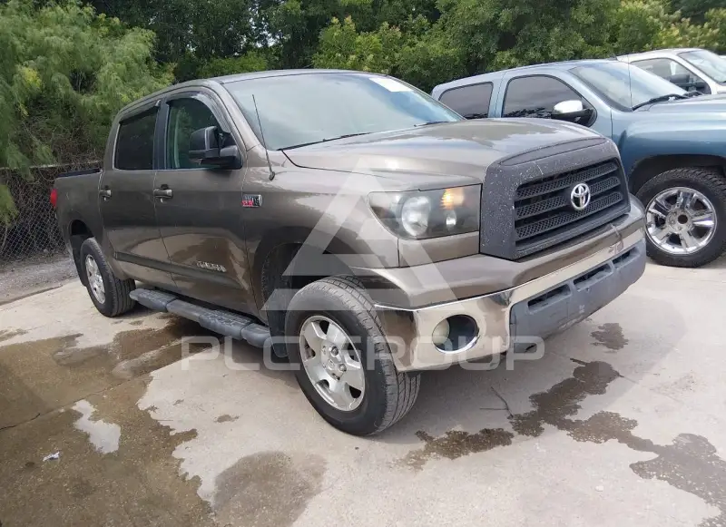 2008 Toyota TUNDRA photo