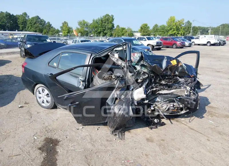 2008 Toyota YARIS photo