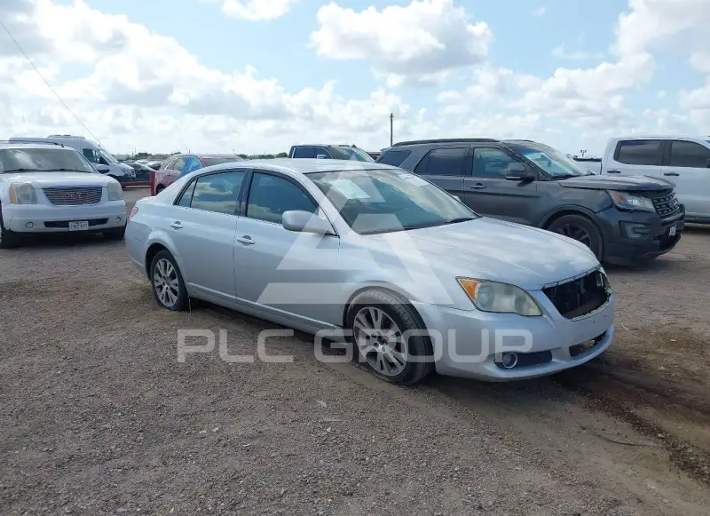 2008 Toyota AVALON photo