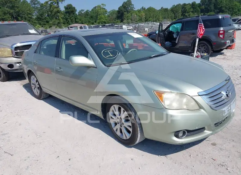 2008 Toyota AVALON фото