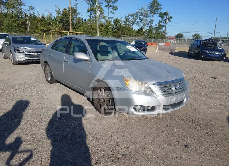2008 Toyota AVALON фото