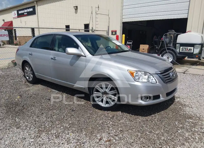 2008 Toyota AVALON фото