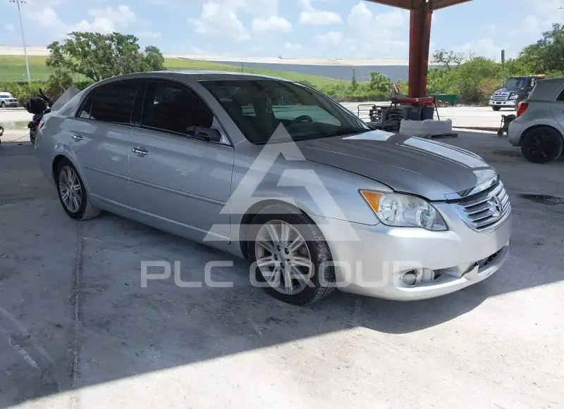 2008 Toyota AVALON фото