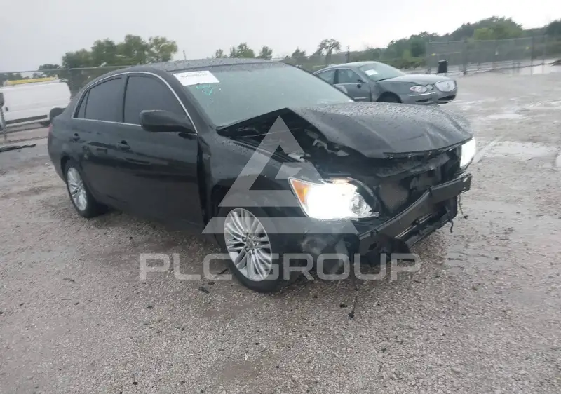 2008 Toyota AVALON photo
