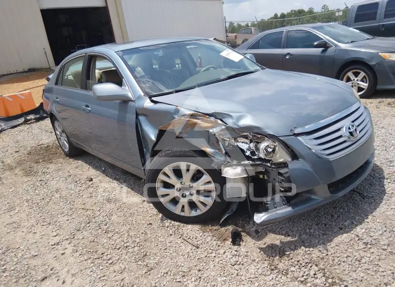 2008 Toyota AVALON photo