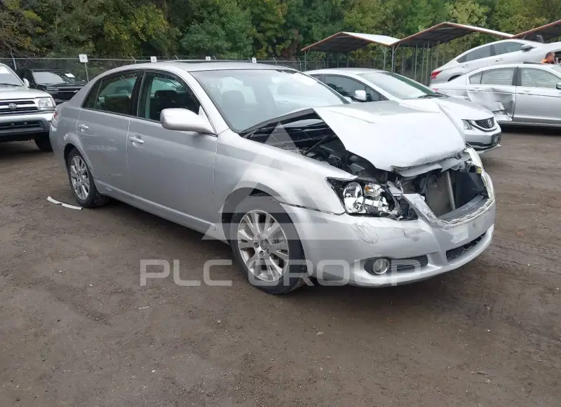 2008 Toyota AVALON photo