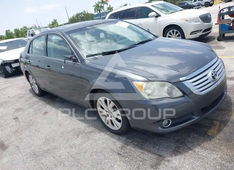 2008 Toyota AVALON фото
