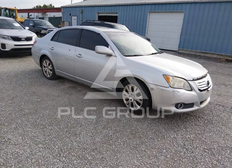 2008 Toyota AVALON photo