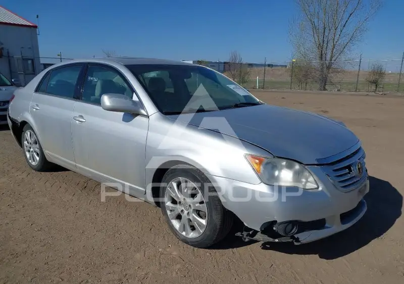2008 Toyota AVALON photo