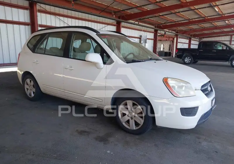 2008 KIA Rondo фото