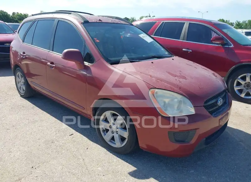 2008 KIA Rondo photo