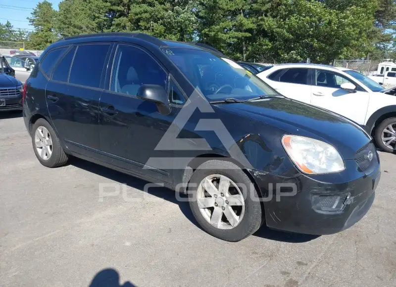 2008 KIA Rondo photo