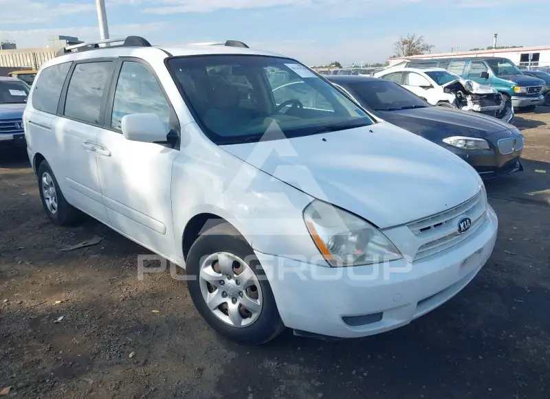 2008 KIA Sedona фото