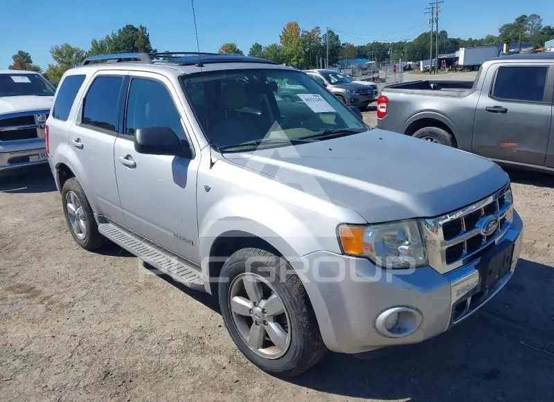 2008 Ford ESCAPE photo