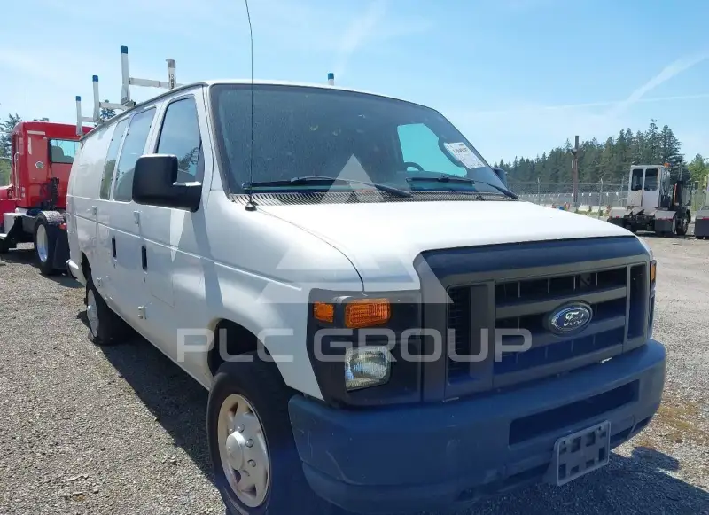 2008 Ford E-350 фото