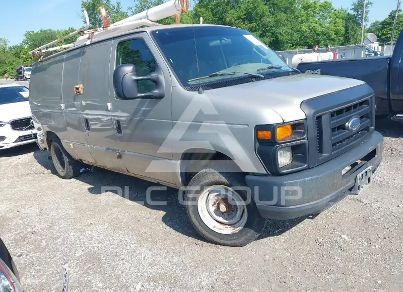 2008 Ford E-150 фото