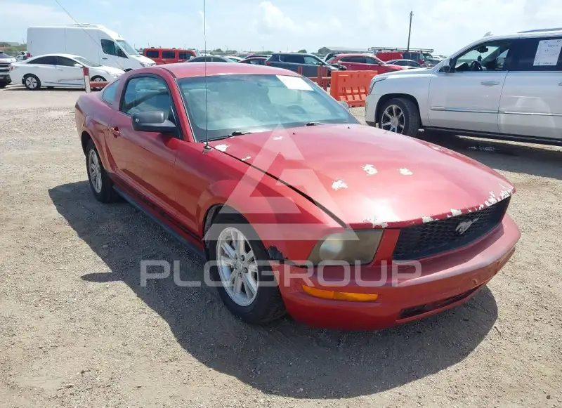 2008 Ford MUSTANG фото