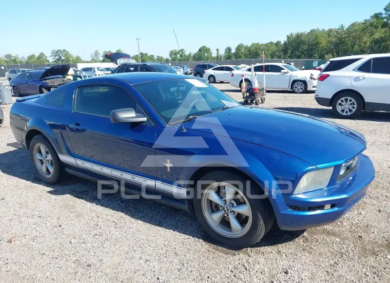 2008 Ford MUSTANG фото