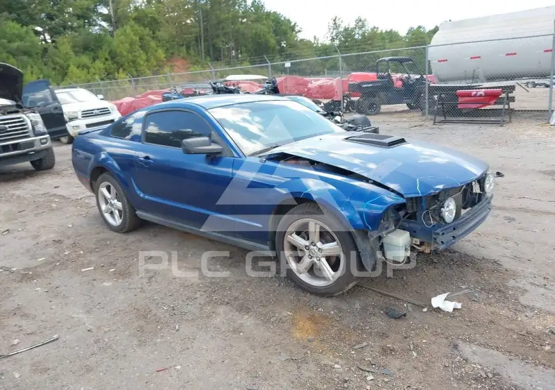 2008 Ford MUSTANG фото
