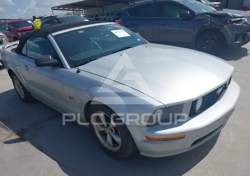 2008 Ford MUSTANG photo