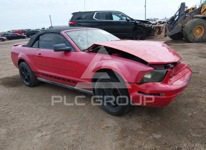 2008 Ford MUSTANG фото
