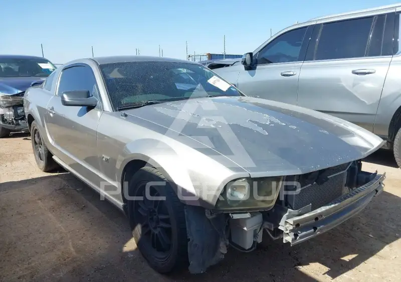 2008 Ford MUSTANG фото