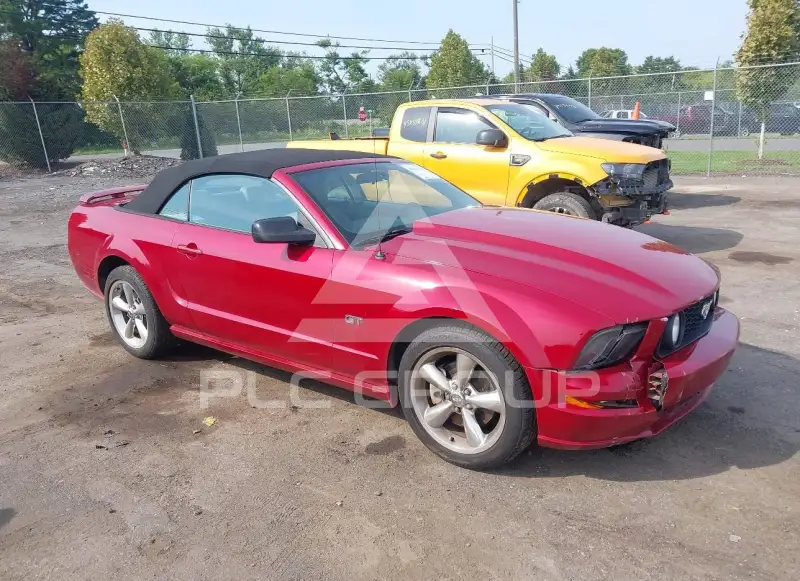 2008 Ford MUSTANG фото