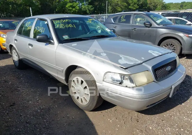 2008 Ford CROWN photo