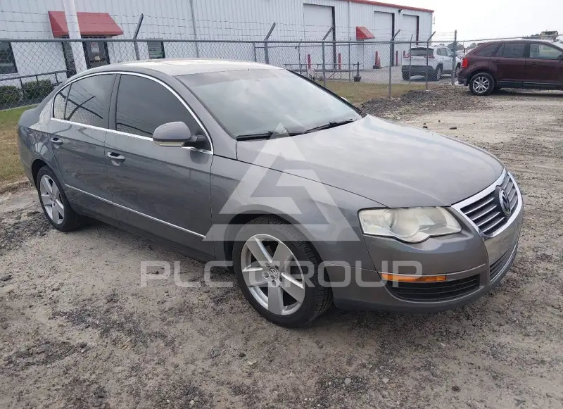2008 Volkswagen Passat photo