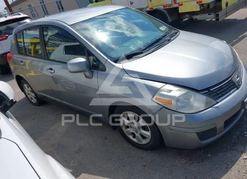 2009 Nissan VERSA фото
