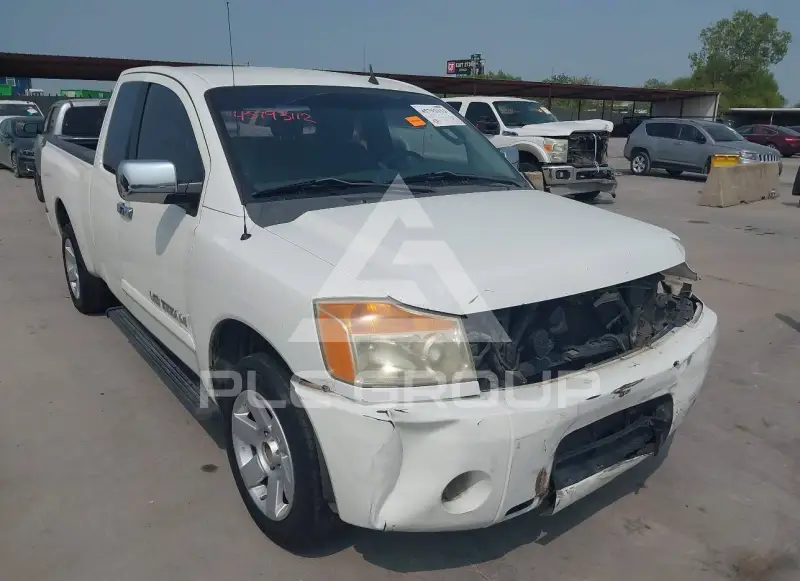 2009 Nissan TITAN фото