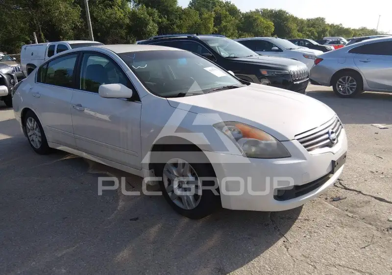 2009 Nissan ALTIMA фото