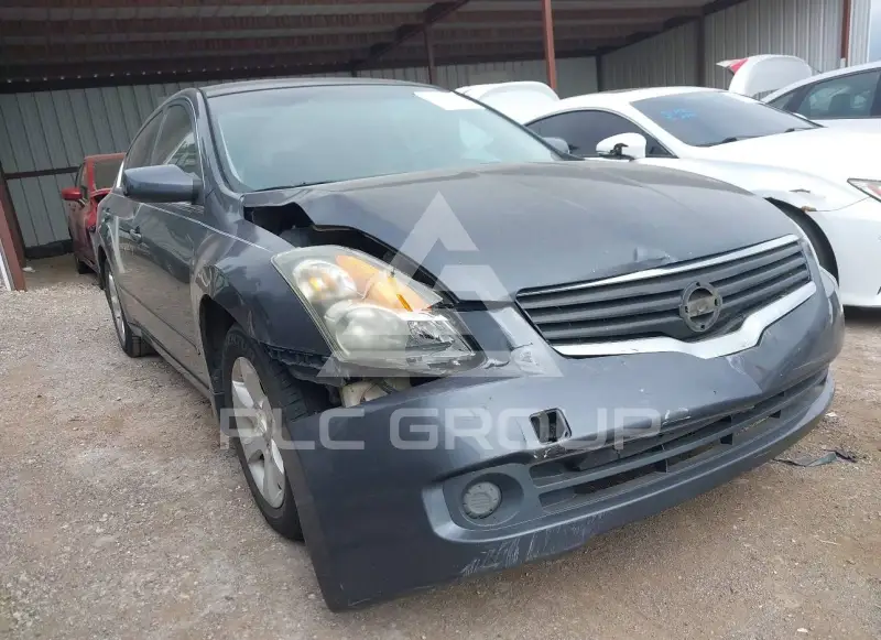 2009 Nissan ALTIMA фото