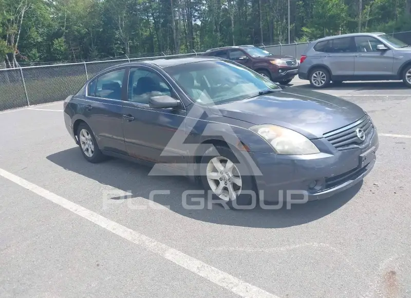 2009 Nissan ALTIMA photo