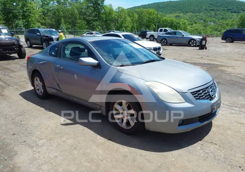 2009 Nissan ALTIMA фото