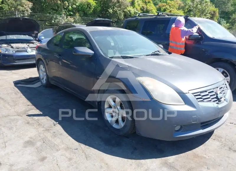 2009 Nissan ALTIMA фото