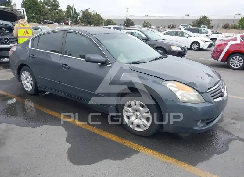 2009 Nissan ALTIMA photo