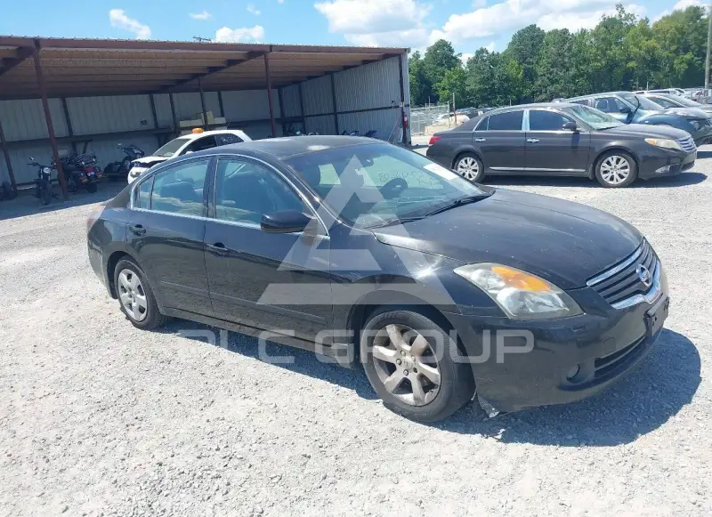 2009 Nissan ALTIMA photo