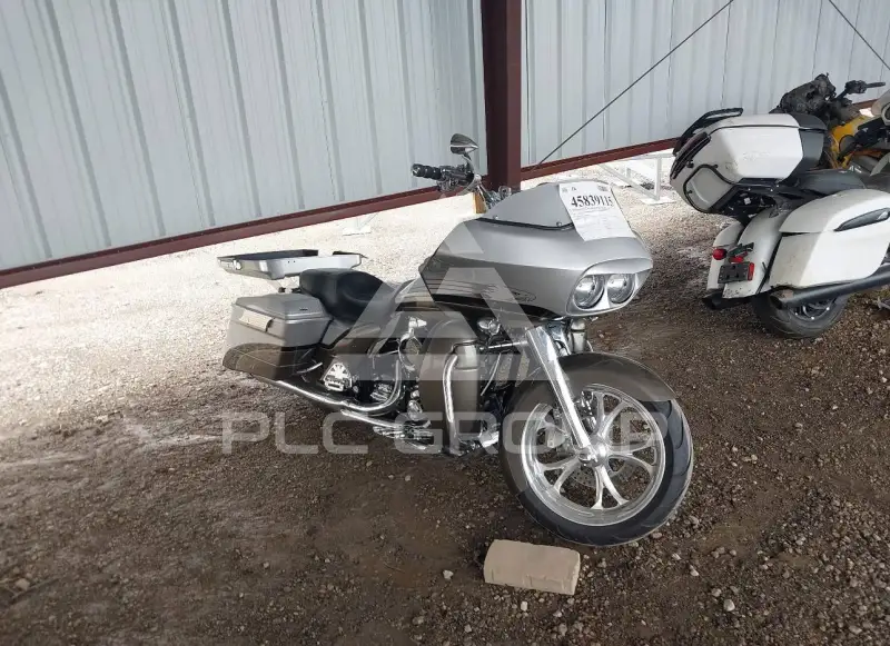 2009 Harley-Davidson FLTRS photo