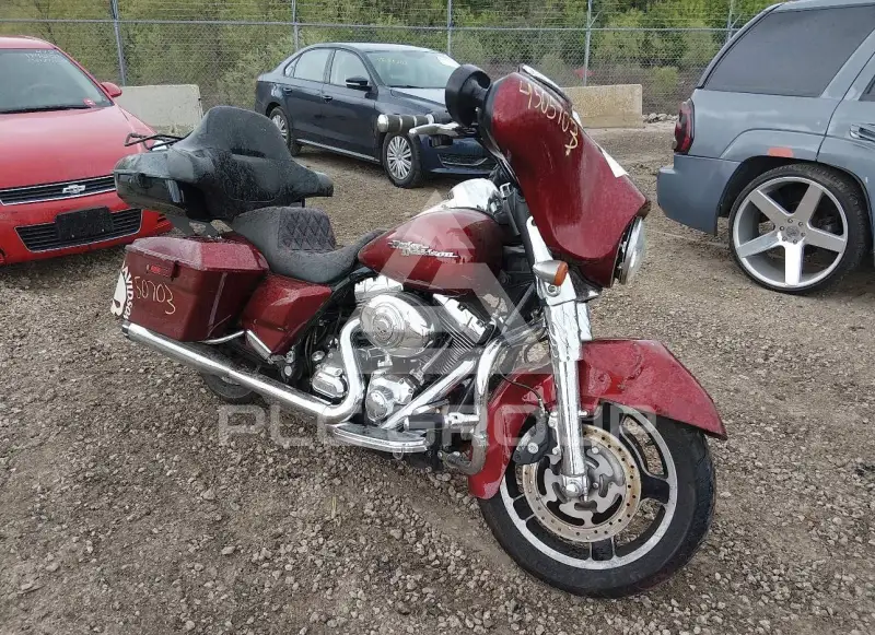2009 Harley-Davidson FLHX photo