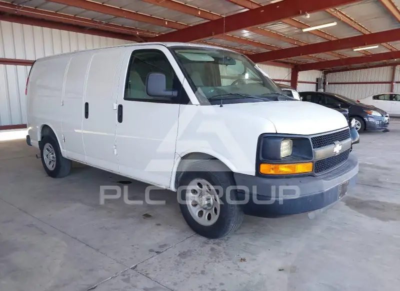 2009 Chevrolet Express photo