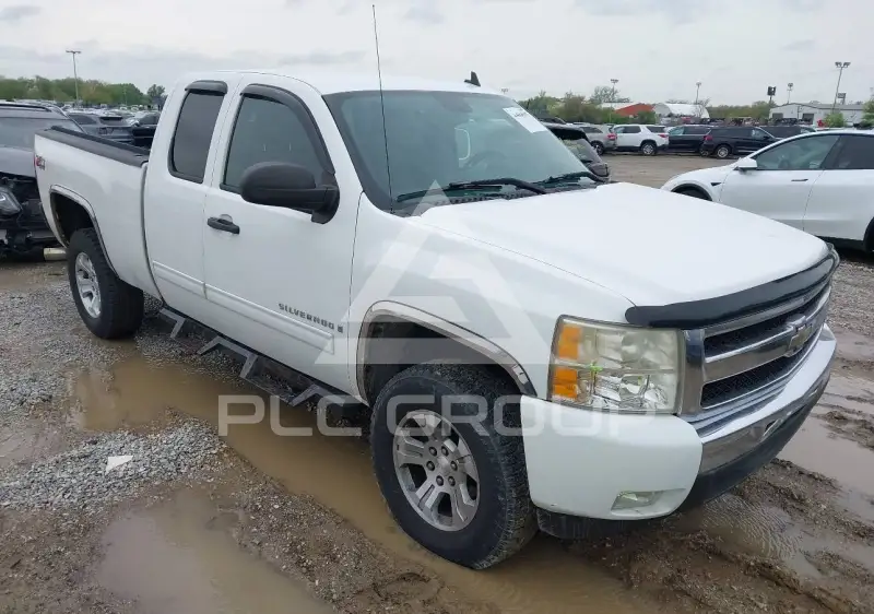 2009 Chevrolet Silverado фото