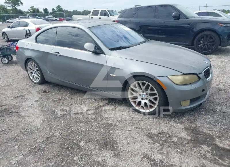 2009 BMW 328 photo