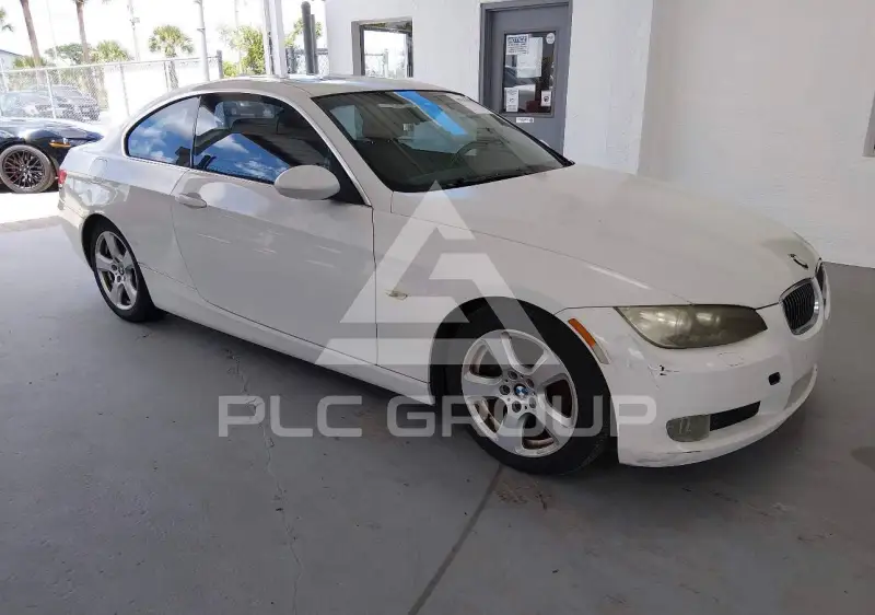 2009 BMW 328 photo